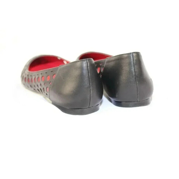 ladies CHARLES JOURDAN flats size 7.5 - Picture 3 of 6